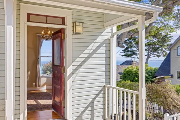 218 4th Street, Pacific Grove, CA 93950