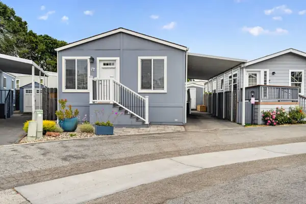 1555 Merrill Street #16, Santa Cruz, CA 95062