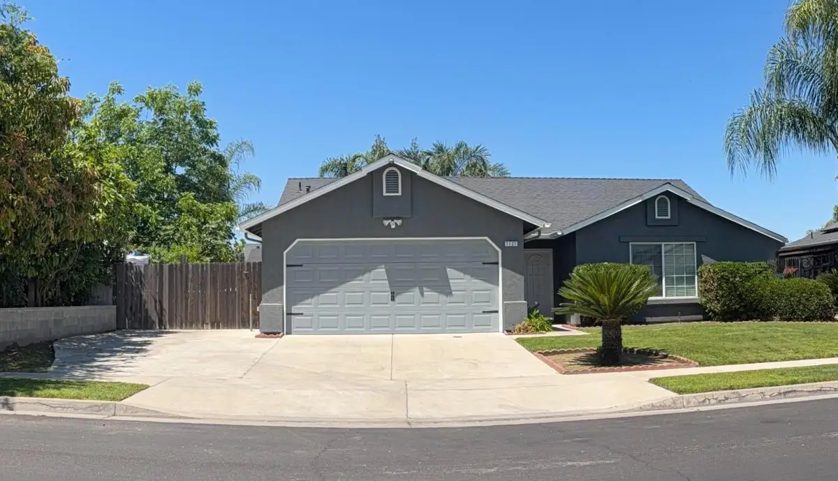 1727 Hume Drive, Sanger, CA 93657 - #1