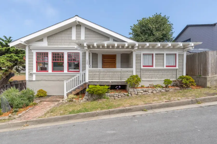 135 5th Street, Pacific Grove, CA 93950 - #2