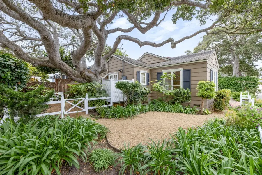 665 Pine Avenue, Pacific Grove, CA 93950 - #3