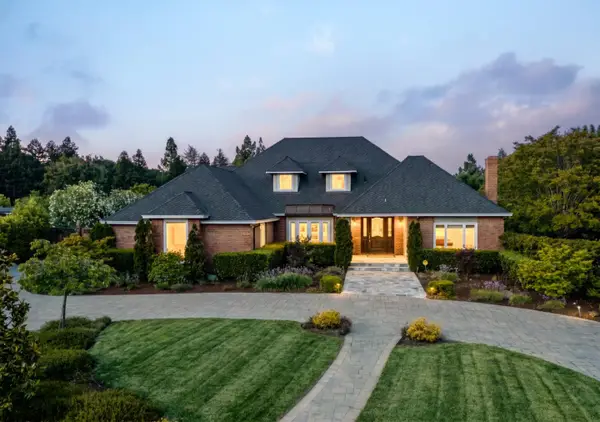 23251 Partridge Lane, Los Altos, CA 94024