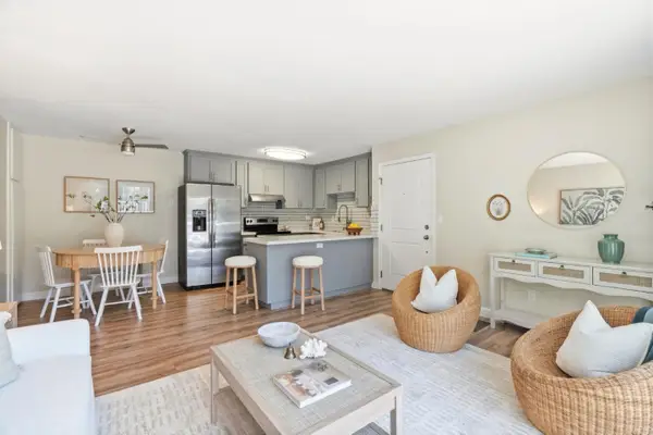 755 14th Avenue #306, Santa Cruz, CA 95062