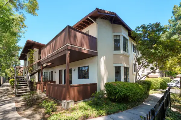 466 Costa Mesa Terrace #D, Sunnyvale, CA 94085