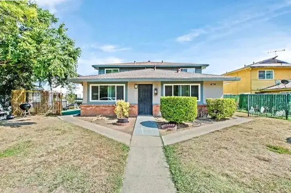 916 Dornajo Way, Sacramento, CA 95825