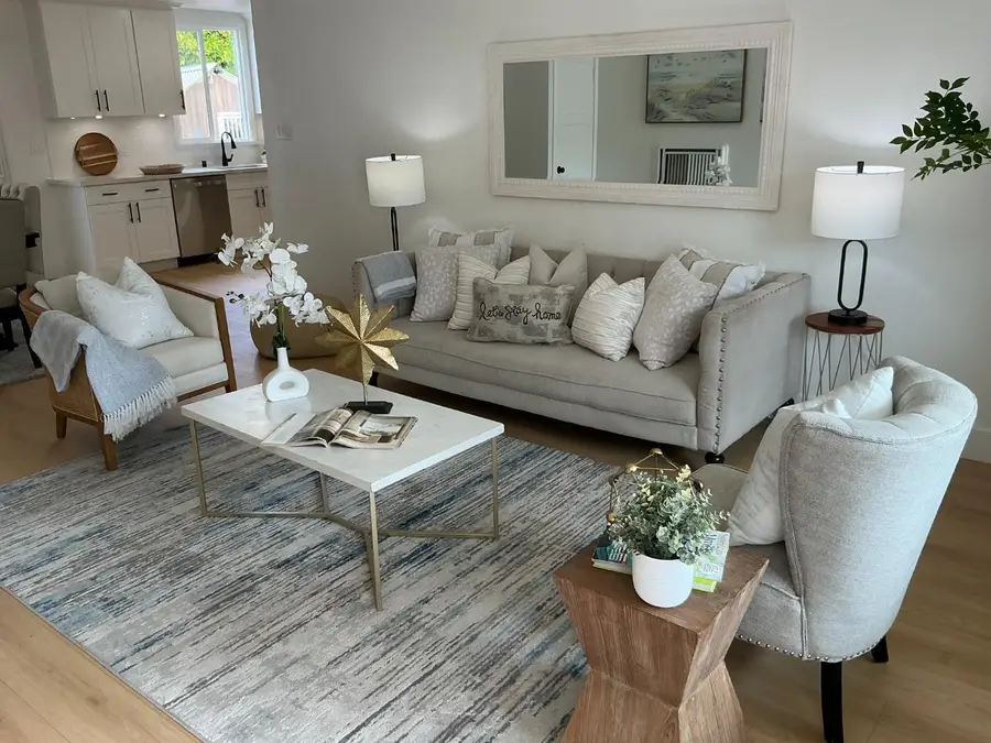 3021 Glendale Avenue, Redwood City, CA 94063 - #2