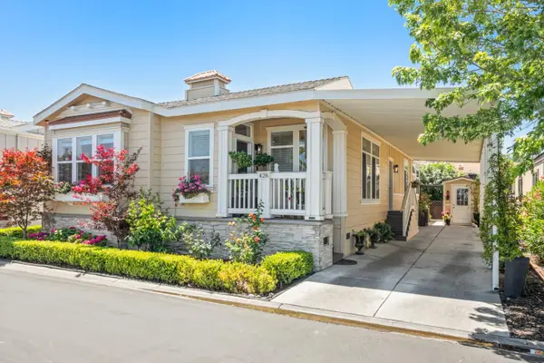 426 Chateau La Salle Drive #426, San Jose, CA 95111