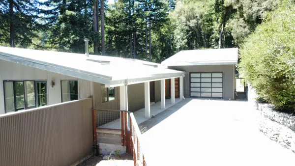 545 Flume Road, Aptos, CA 95003