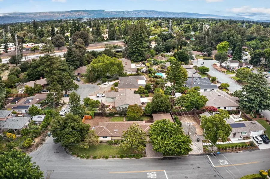 13220 Franklin Avenue, Mountain View, CA 94040 - #3