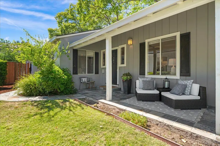 991 Lincoln Avenue, Palo Alto, CA 94301 - #2