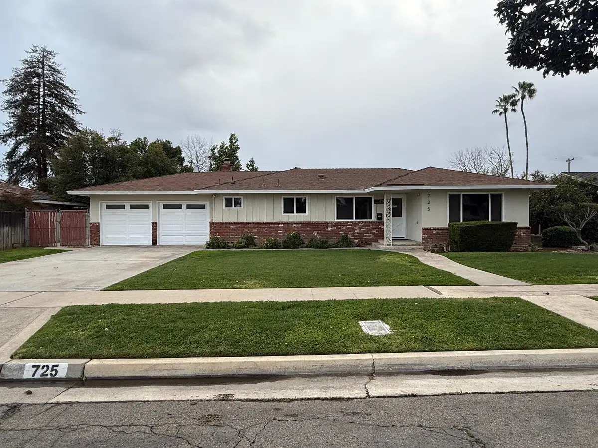 725 W Rialto Avenue, Fresno, CA 93705 - #1
