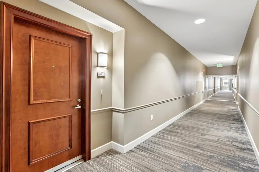 46 W Julian Street #217, San Jose, CA 95110 - #3