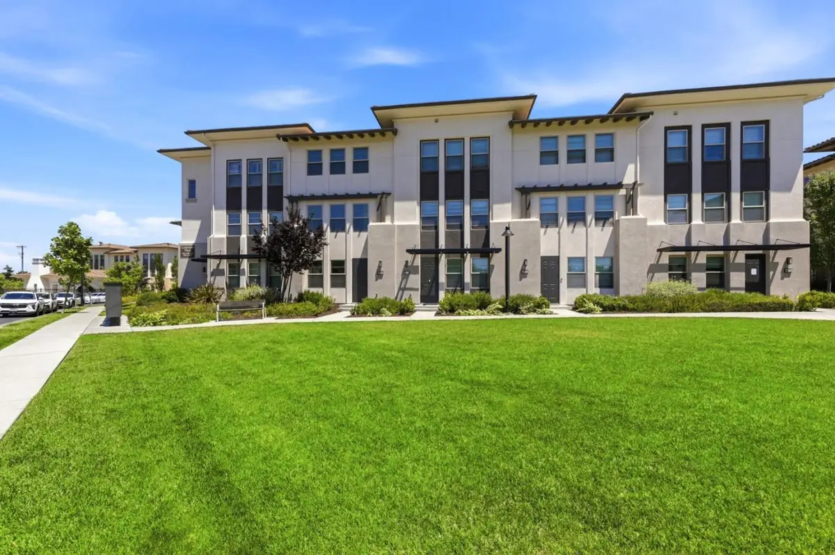 1010 Goldenstar Place, San Jose, CA 95131 - #1