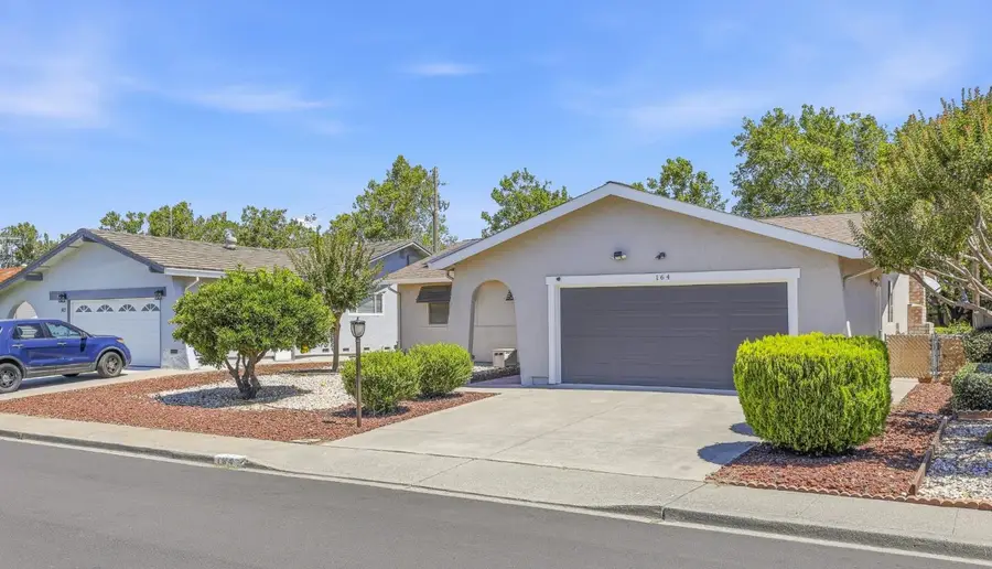 164 Carlsbad Circle, Vacaville, CA 95687 - #2