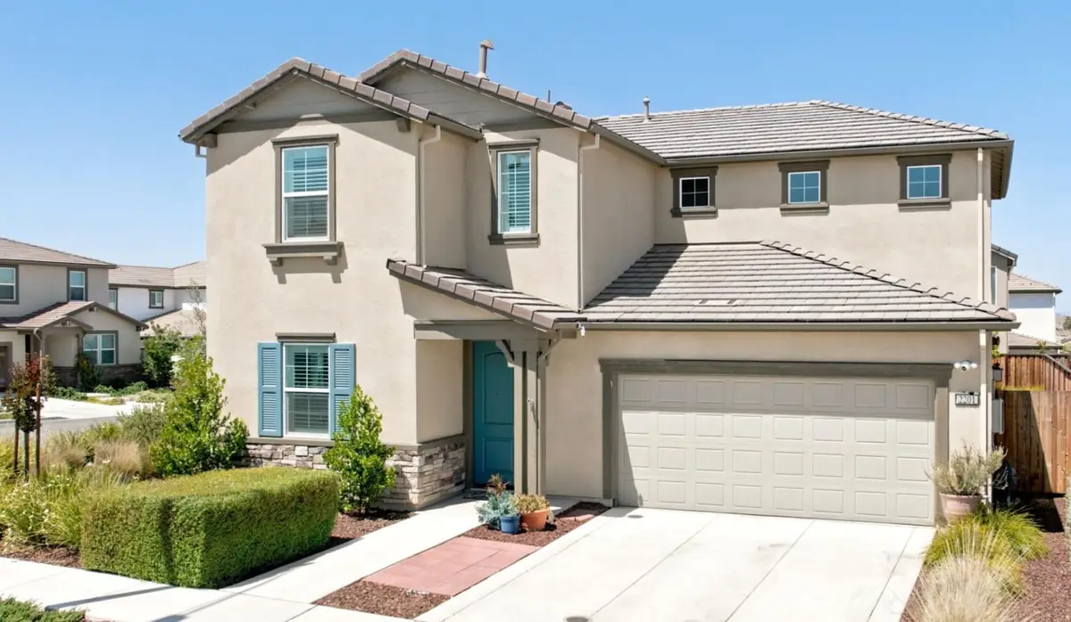 2201 Brighton Drive, Hollister, CA 95023 - #1