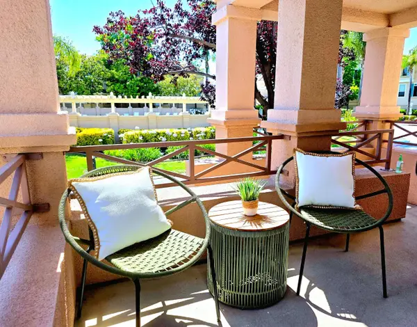 1464 Los Buellis Way, Milpitas, CA 95035