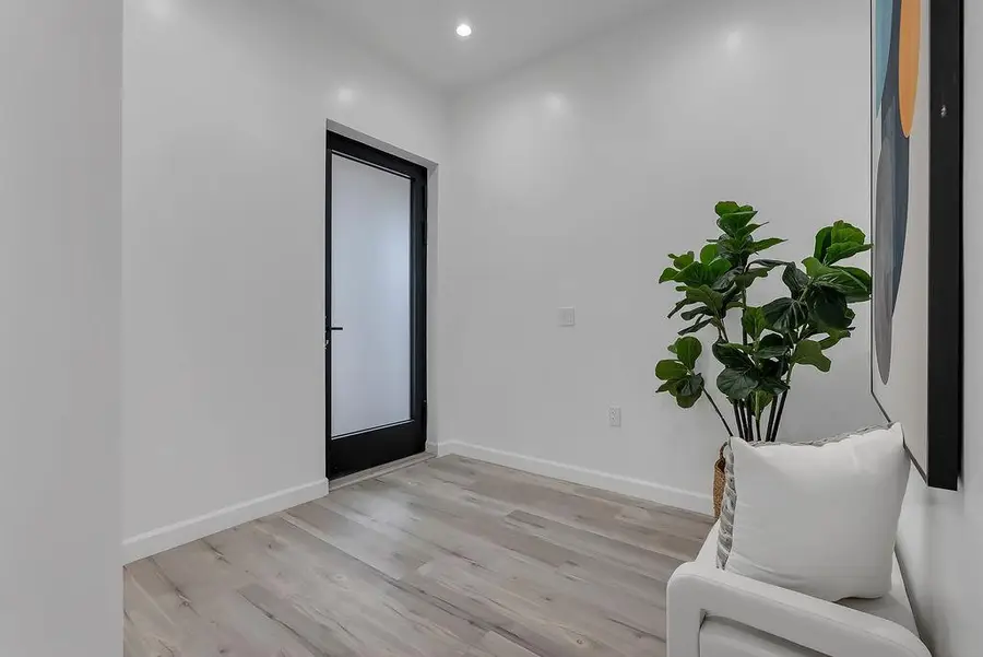889 Mclellan Drive #210, South San Francisco, CA 94080 - #2
