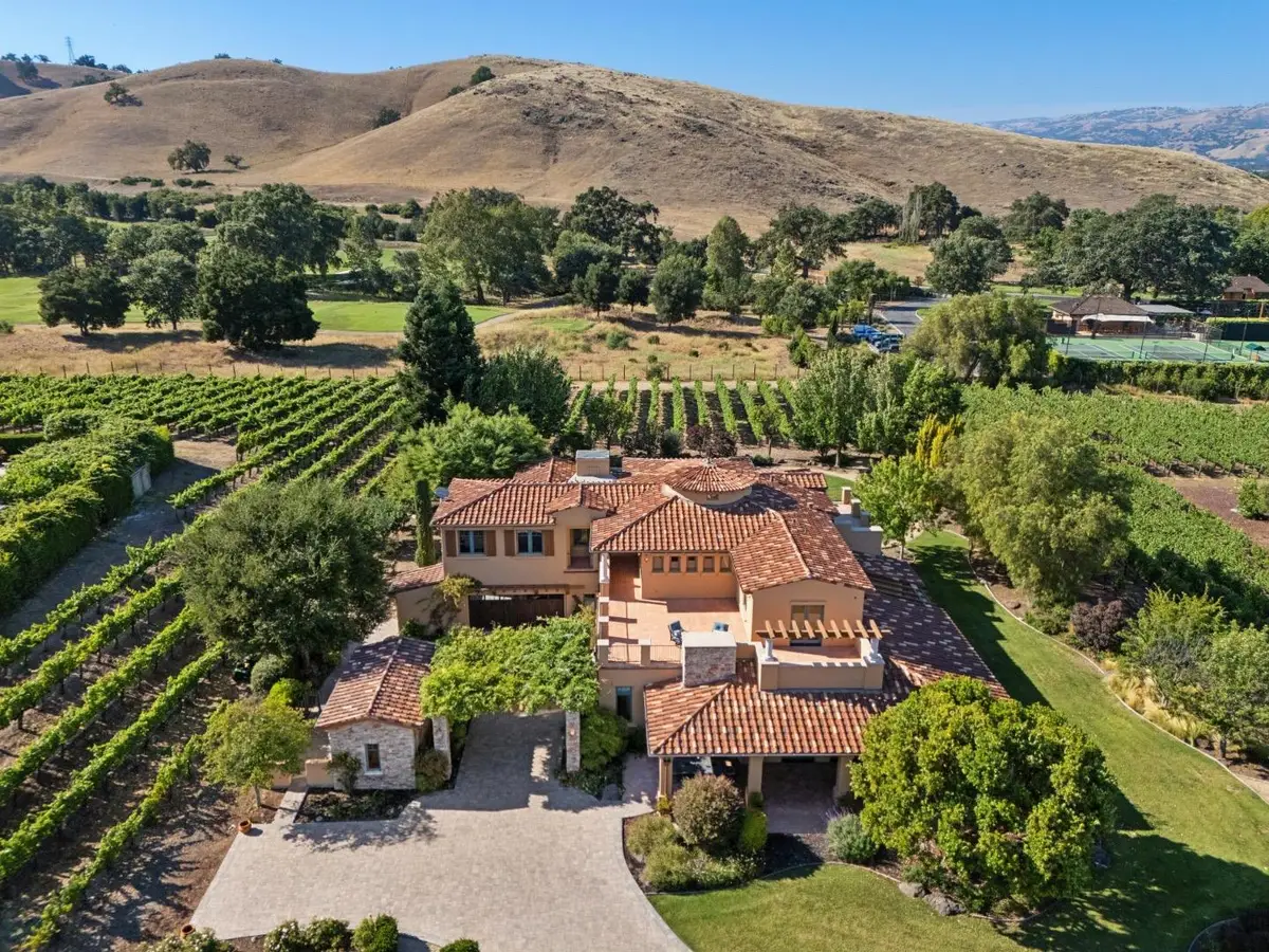 1295 Lions Peak Lane, San Martin, CA 95046 - #1
