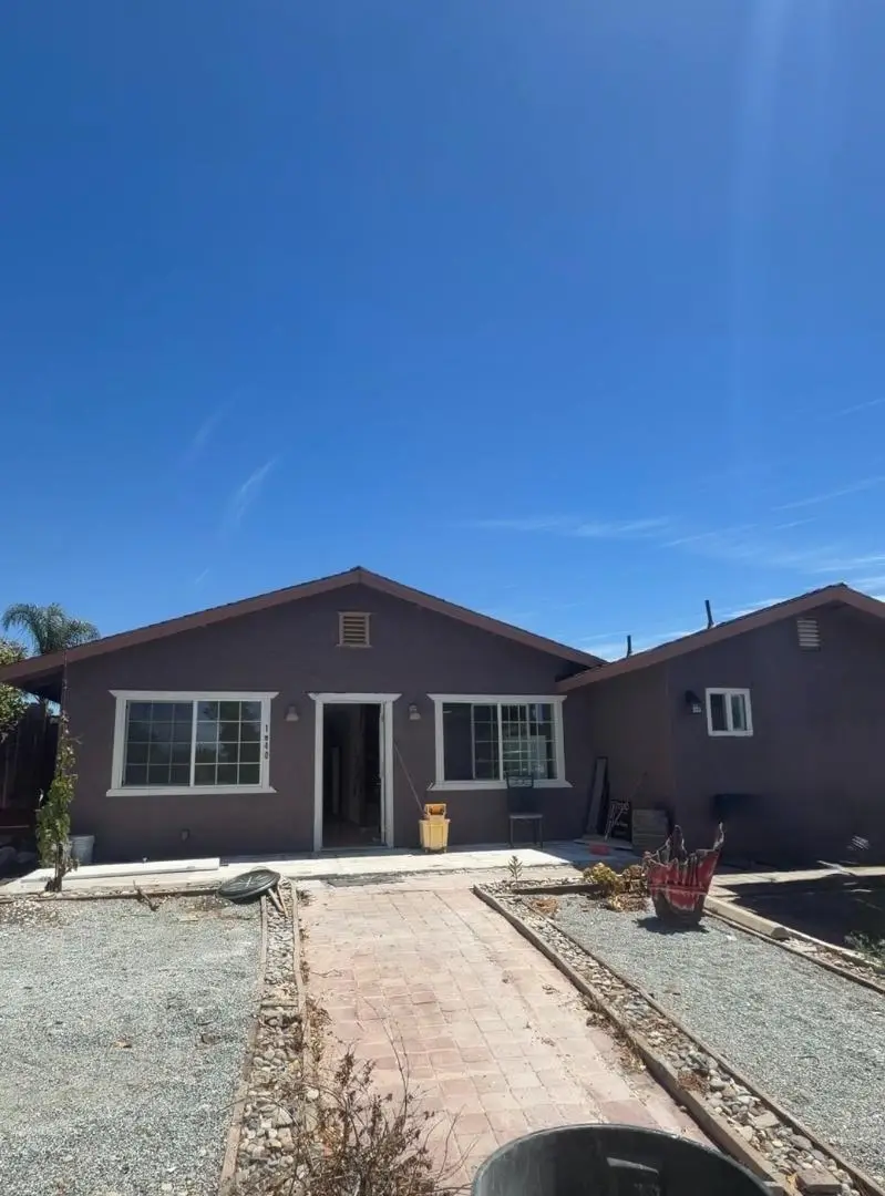 1040 Central Avenue, Hollister, CA 95023 - #2