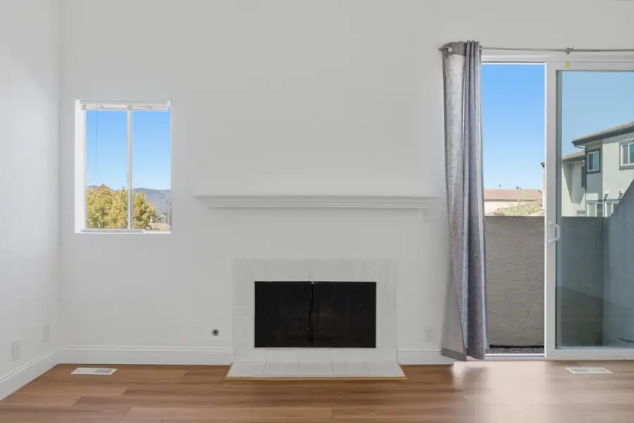 3550 Carter #11, South San Francisco, CA 94080 - #3