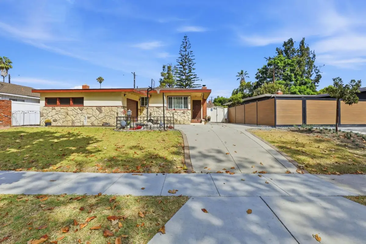 3121 N Los Coyotes Diagonal, Long Beach, CA 90808 - #1