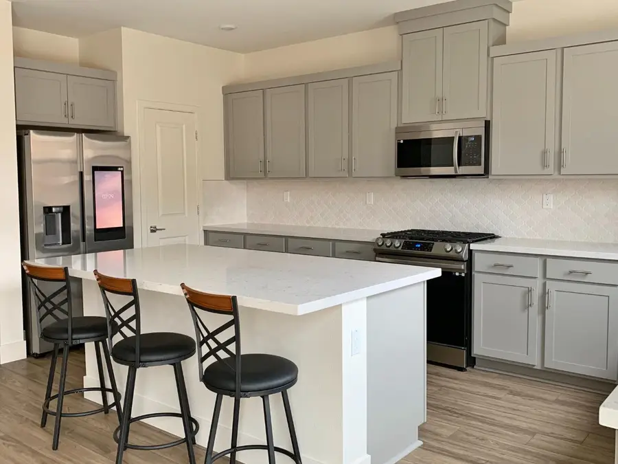 2130 Brighton Drive, Hollister, CA 95023 - #2