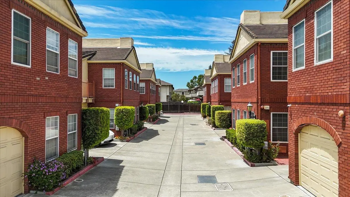 834 Shooting Star Terrace, Sunnyvale, CA 94086 - #1