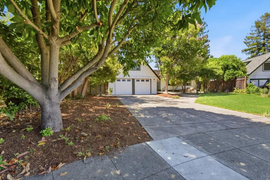 3845 Grove Court, Palo Alto, CA 94303 - #2