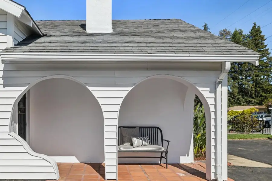 1585 Union Avenue, Redwood City, CA 94061 - #2