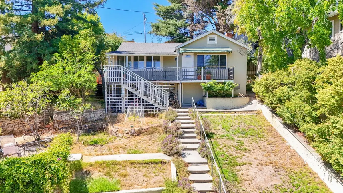 2032 Lyon Avenue, Belmont, CA 94002 - #1