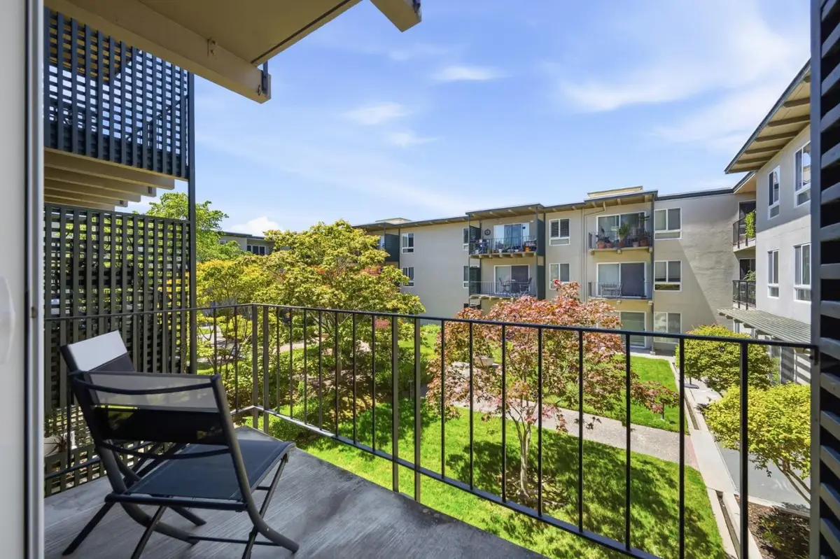930 Peninsula Avenue #306, San Mateo, CA 94401 - #1