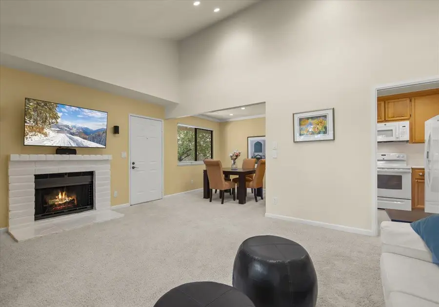 5696 Makati Circle #H, San Jose, CA 95123 - #2