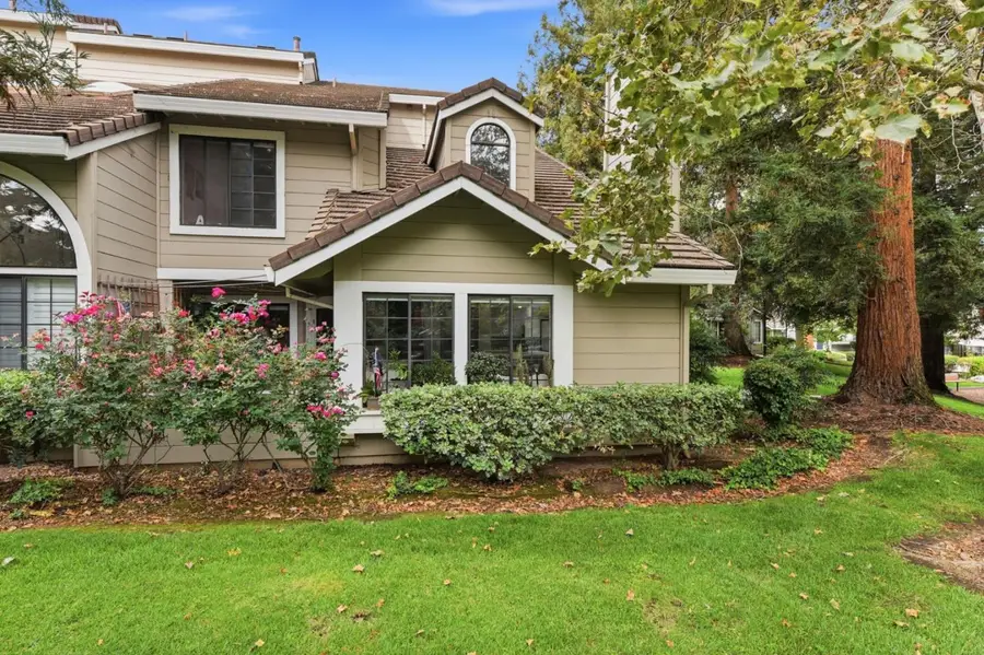 2561 Yerba Bank, San Jose, CA 95121 - #3