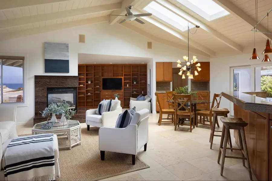 1209 Ocean View Boulevard, Pacific Grove, CA 93950 - #2