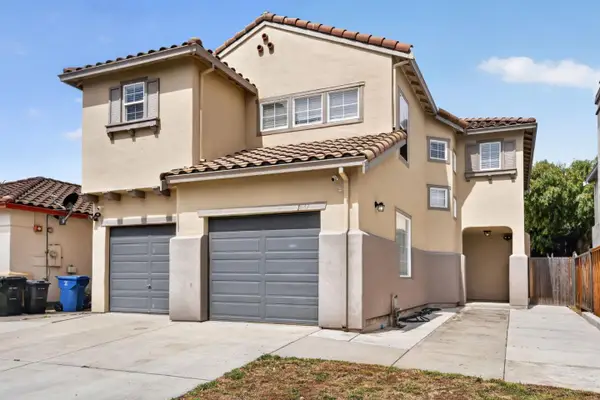 1537 Oyster Bay Court, Salinas, CA 93906