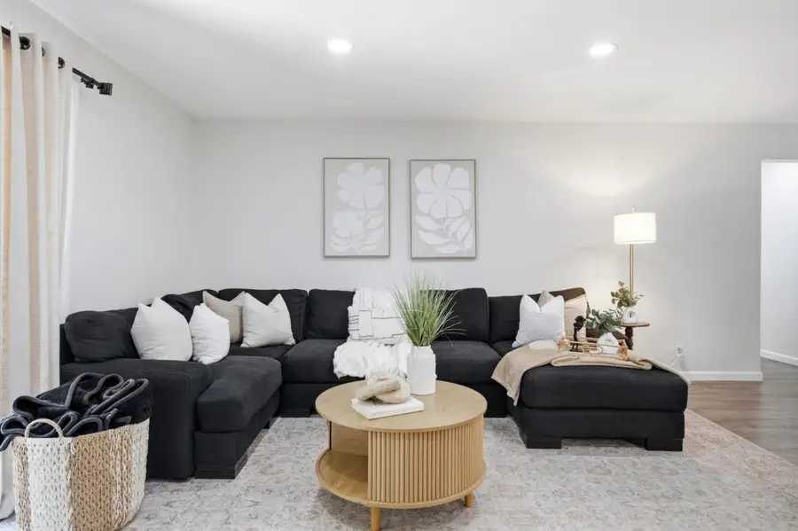 2785 S Bascom Avenue #19, Campbell, CA 95008 - #3