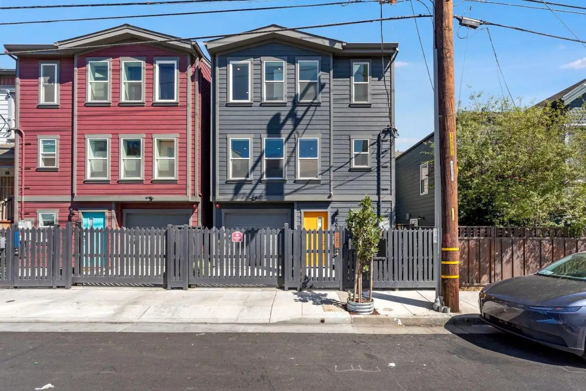 808 Pine Street, Oakland, CA 94607 - #1