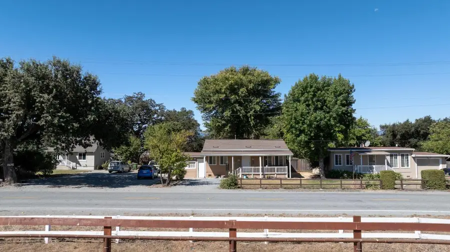 11705 Foothill Avenue, Gilroy, CA 95020 - #2