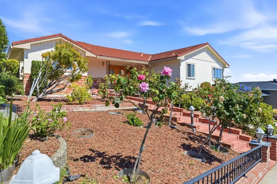 1284 Encina Drive, Millbrae, CA 94030 - #3