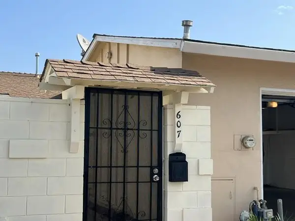 Address Withheld By Seller, Salinas, CA 93906