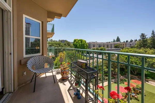 Address Withheld By Seller, San Mateo, CA 94401