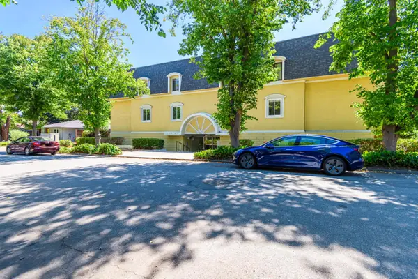 500 Fulton Street #101, Palo Alto, CA 94301