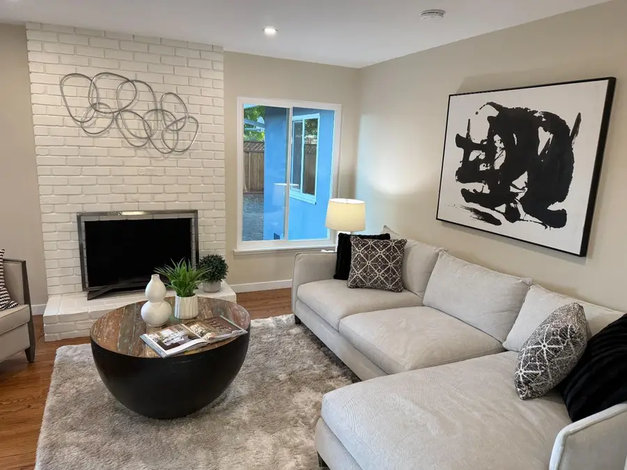 381 Manchester Avenue, Campbell, CA 95008 - #3