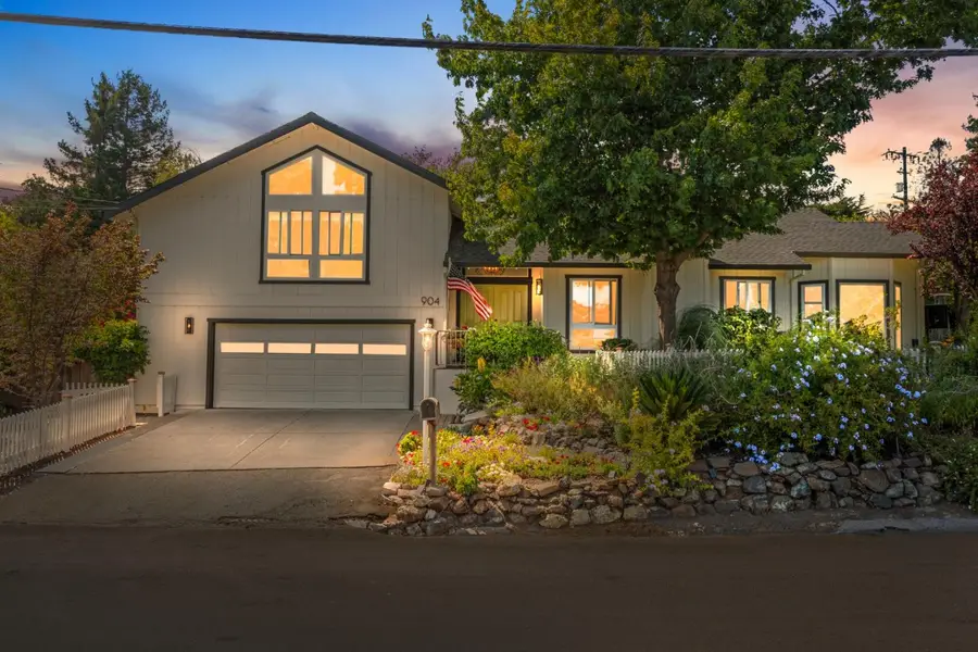 904 Lakeview Way, Redwood City, CA 94062 - #2