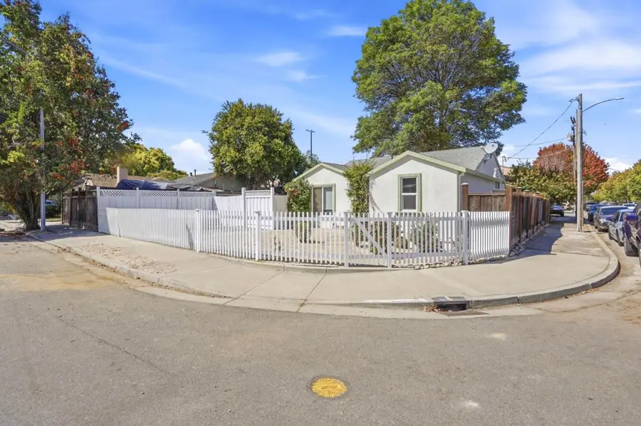 1001 Obrien Court, San Jose, CA 95126 - #2