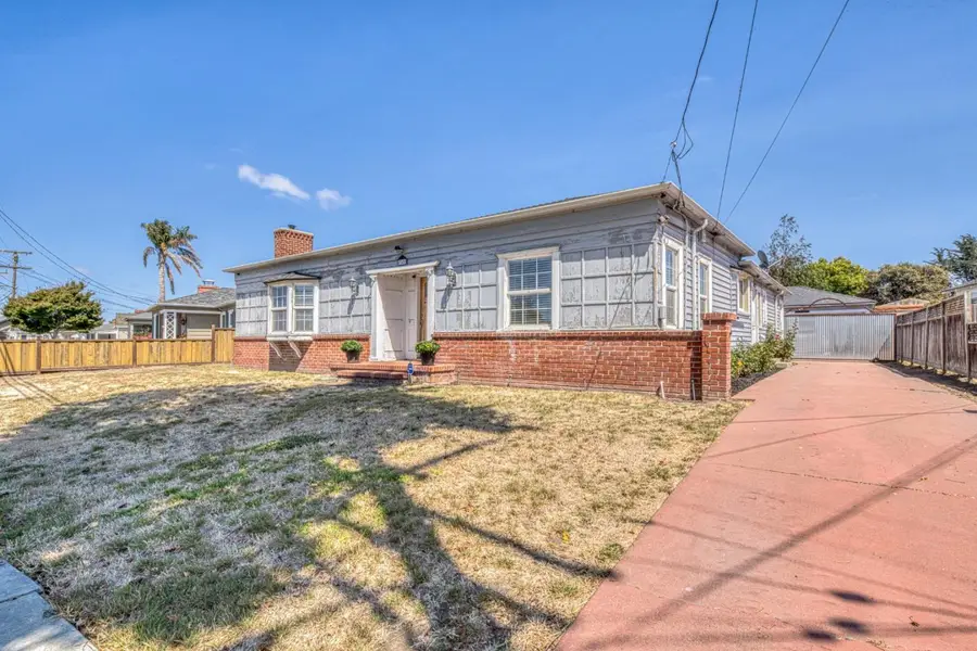 345 Homestead Avenue, Salinas, CA 93901 - #2