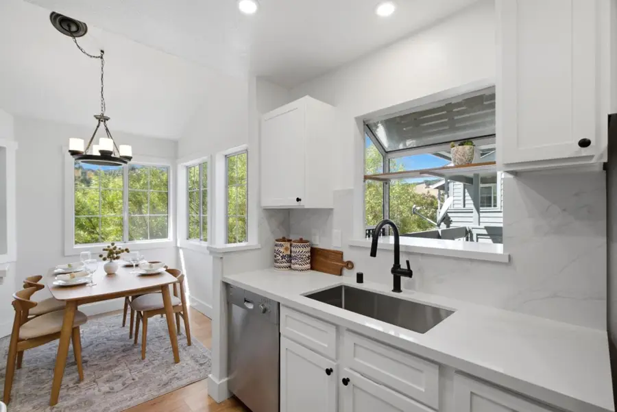 8035 Mountain View Drive #B, Pleasanton, CA 94588 - #3
