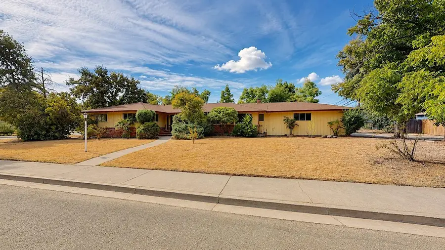 925 5th Street, Lincoln, CA 95648 - #2