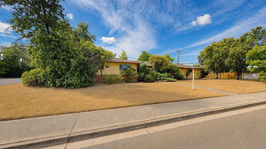 925 5th Street, Lincoln, CA 95648 - #3