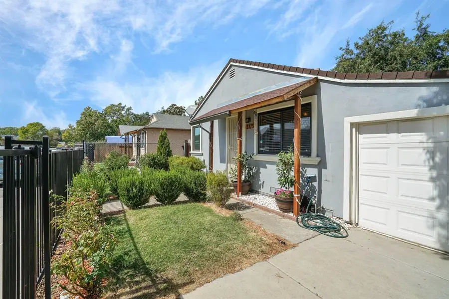 3713 18th Avenue, Sacramento, CA 95820 - #3